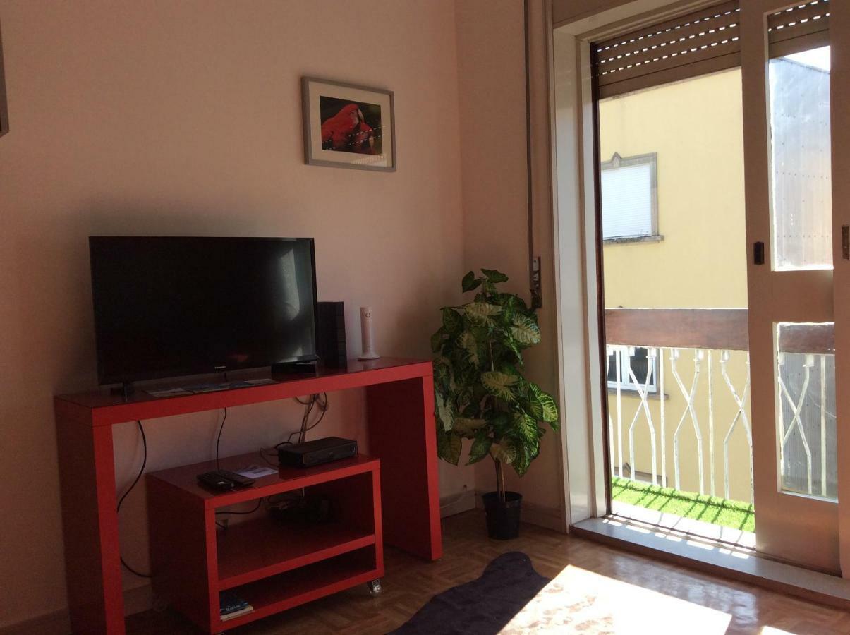 Downtown Sunny Apartment Porto Dış mekan fotoğraf